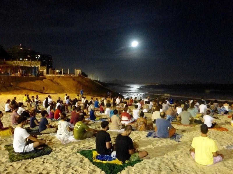Prática de Meditação para a Lua Cheia: Passo a&nbsp;Passo